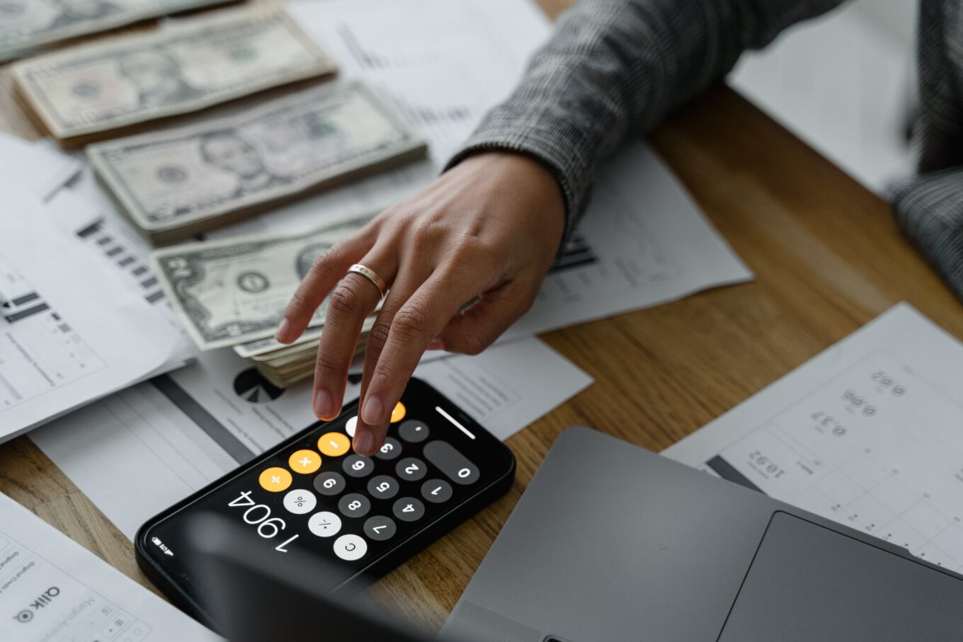 payroll outsourcing solutions
