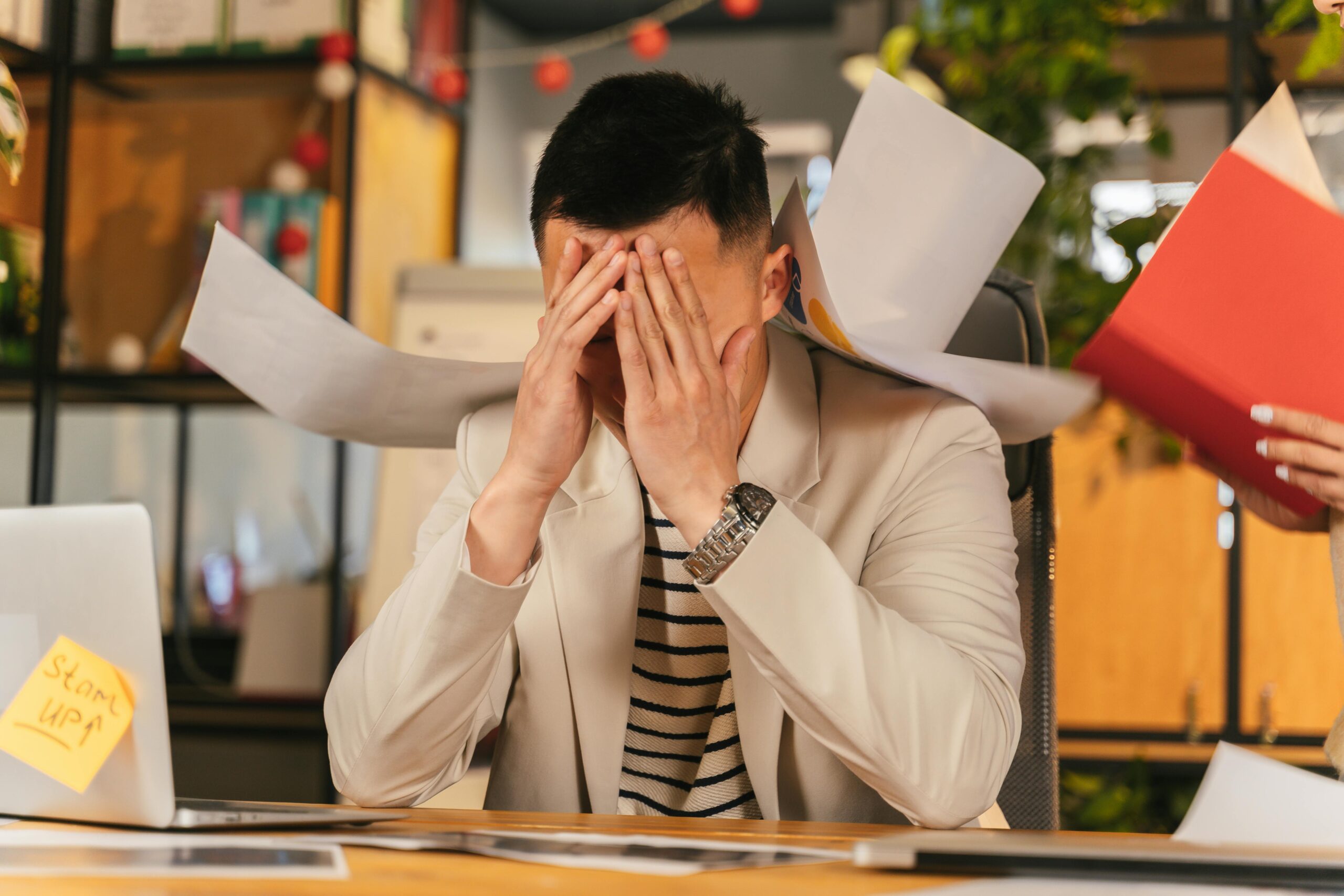 CHRO Burnout in 2025: Admin Overload vs. Strategic Capacity